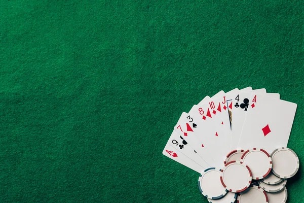 Live-dealer Dragon Tiger hand result resolves in seconds