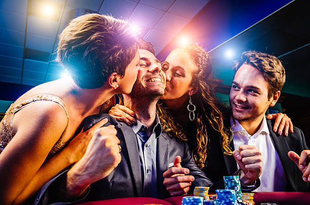 Dragon Tiger live-dealer game on gopay88 with live croupier